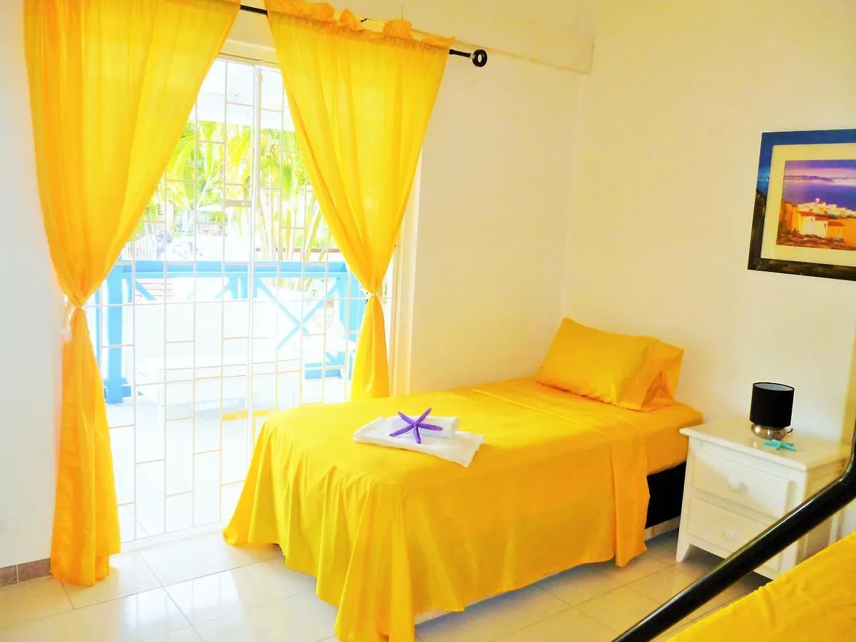Sunshine House Hotel Holetown 0*,  Barbados