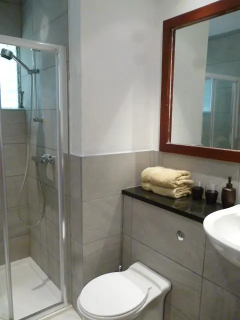 Sunshine House Hotel Holetown Holiday home