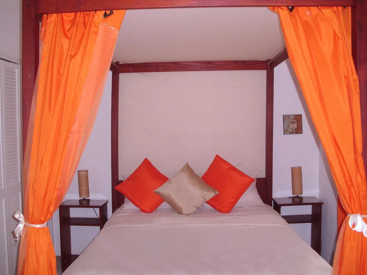 Sunshine House Hotel Holetown Holiday home
