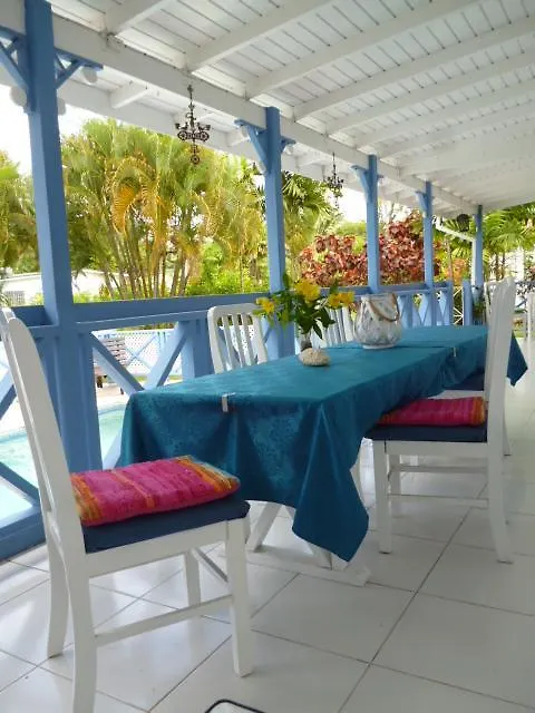 Sunshine House Hotel Holetown